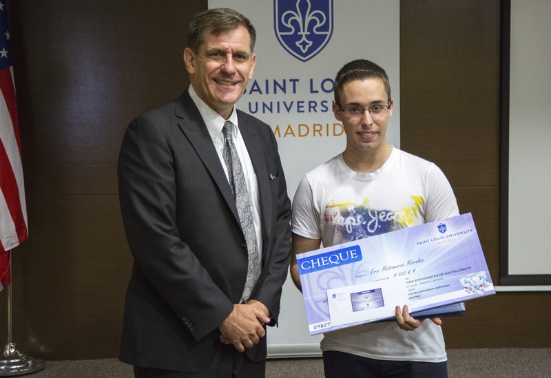 Èric Matamoros, alumne de l’Institut Ramon Berenguer IV, premiat per la Saint Louis University Madrid Campus