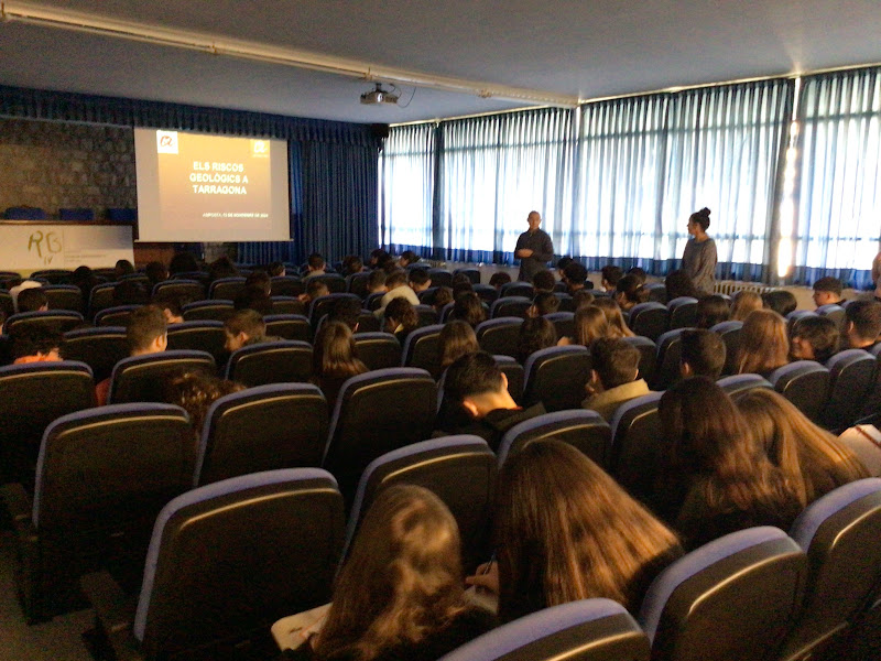 Conferència sobre riscos geològics